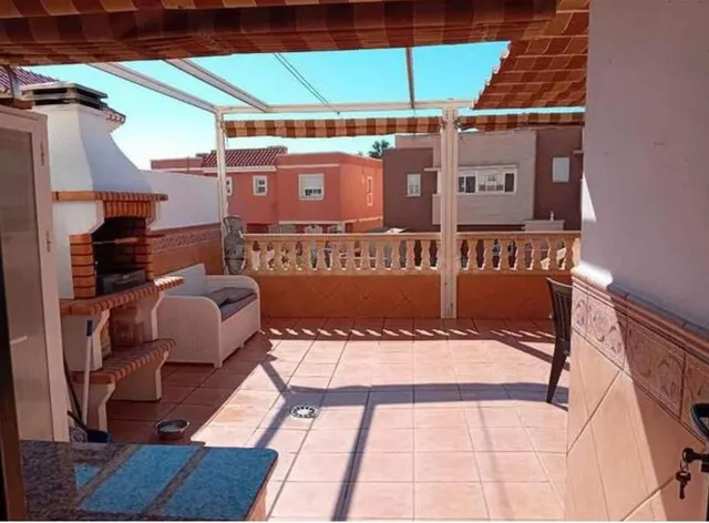 CASA TRÍPLEX EN HUÉRCAL DE ALMERÍA - foto 4