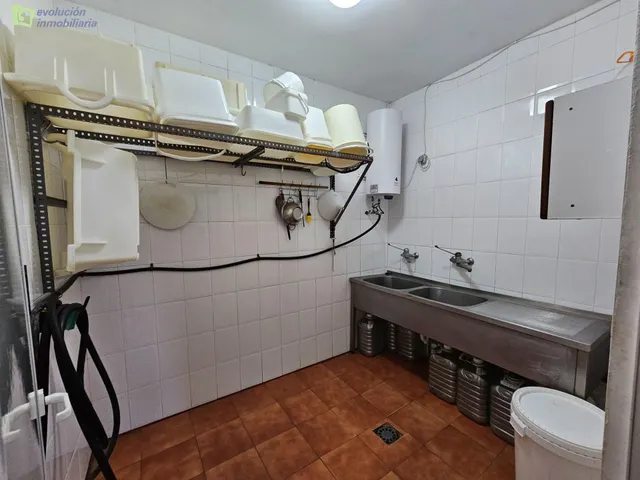 Se vende por jubilación: FABRICA DE EMBUTIDOS — 8