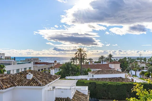 Chalet 5 habitaciones 360m² en venta - Marbella — 3