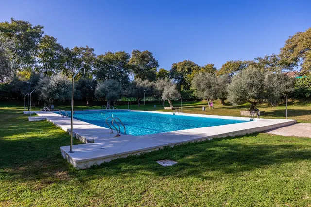 Piso reformado con espectaculares vistas de Sevilla, piscina y garaje doble en Mairena del Aljarafe — 6