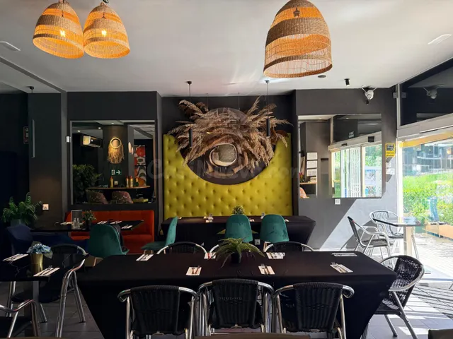 Traspaso de restaurante en zona Cuzco - foto 2