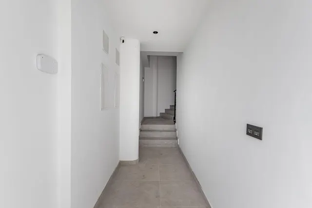 Edificio de nueva construcción en Churriana — 34