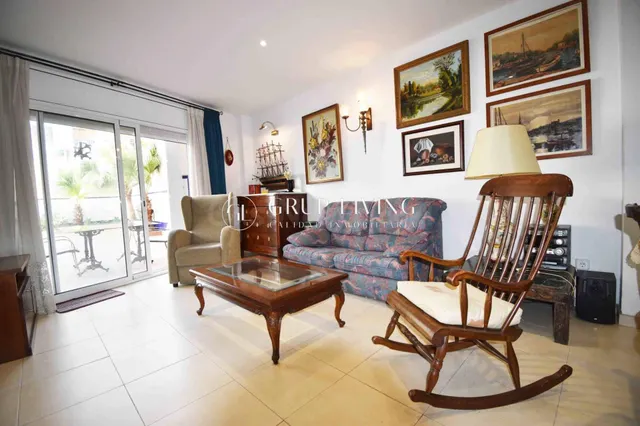 PLANTA BAJA IDEAL PARA PASAR UNAS VACACIONES EN SITGES - foto 4