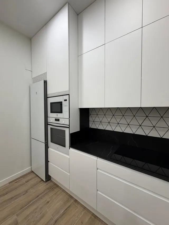 Exclusivo Piso en Alquiler - Calle Italia, Valladolid — 16