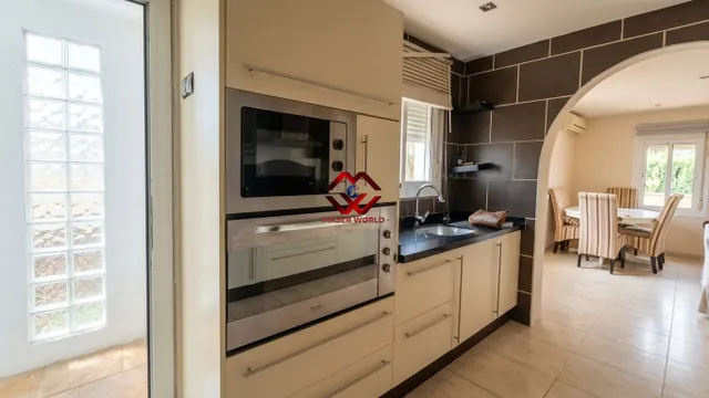 CHALET INDEPENDIENTE CON ENORME PARCELA EN CAMPOSOL — 8