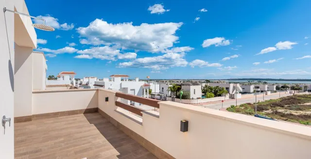 EN VENTA VILLA CON PISCINA (OBRA NUEVA) EN PLAYA HONDA-SIN COMISIONES INMOBILIARIAS - Mod. LAGUNA AZUL — 30