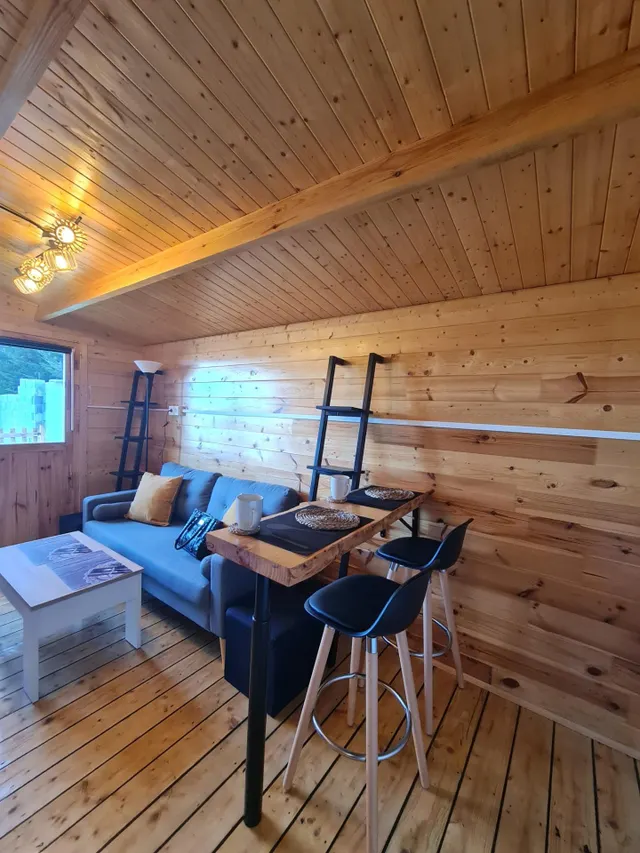 Casita  de madera con una gran parcela edificable  en Cumbres Verdes. — 13
