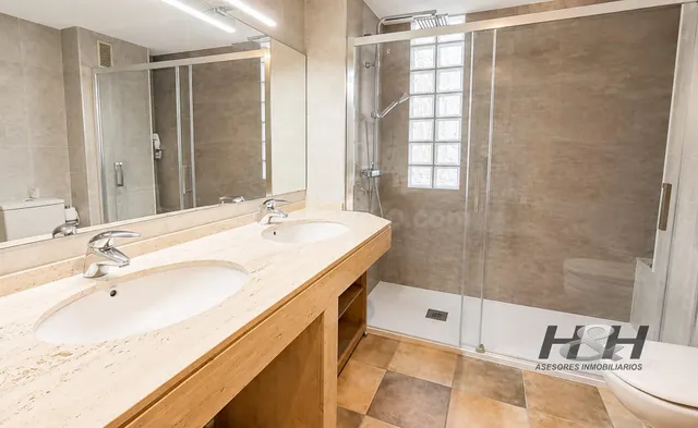 Casa 5 habitaciones 379m² en venta - Burjassot - foto 3