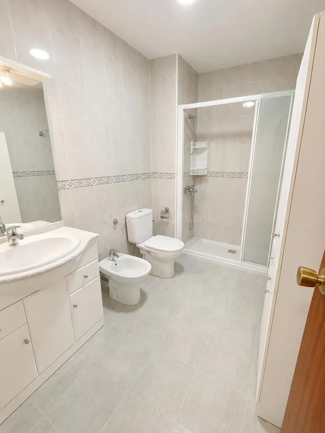 Tu Buena Casa te presenta este luminoso piso en Molina de Se - foto 5