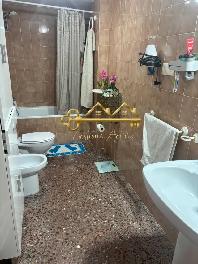 Piso amplio en zona Dos de Mayo — 7