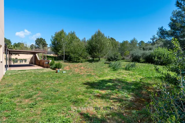 Moderna Villa con Vistas a la Serra de Tramuntana en Bunyola – Eficiencia y Diseño — 24