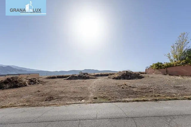 2 solares de 780m2 cada uno. Precio de cada solar 99.000€. — 3