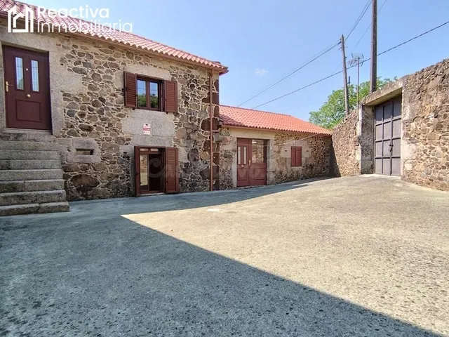 PRECIOSA CASA RUSTICA TOTALMENTE REFORMADA - foto 3