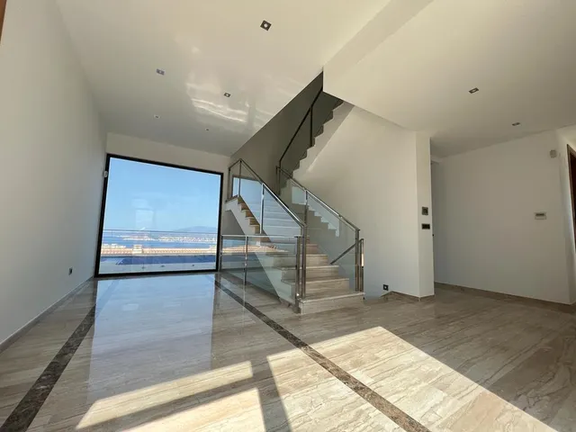Se vende el chalet de lujo en Rincón de Loix en Benidorm. — 17