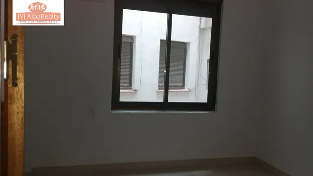 SE ALQUILA TRES  OFICINAS ZONA CENTRO-ALTOZANO-AYUNTAMIENTO-CATEDRAL — 7