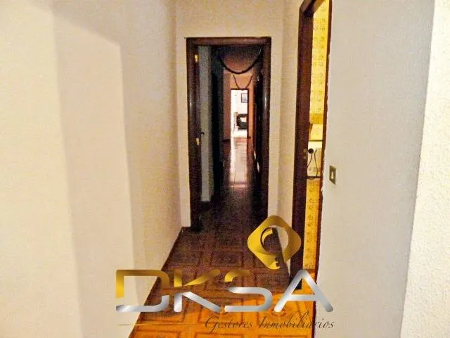 160 m2, terraza, chimenea y estancias de las que ya cuesta encontrar — 16
