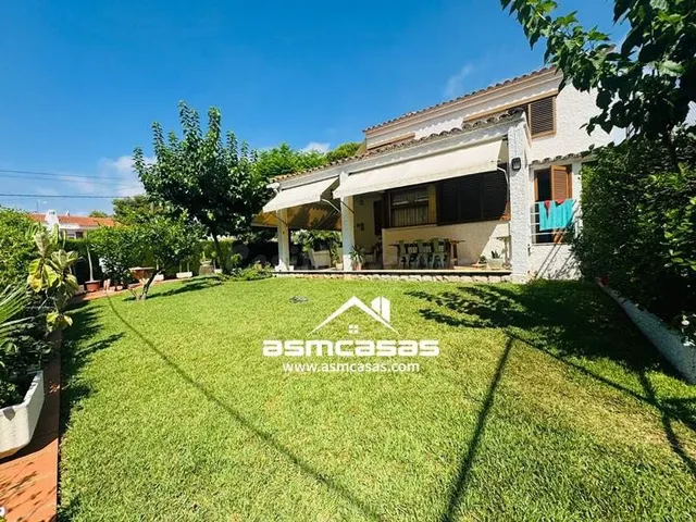 Villa de origen en la zona de Eurosol muy cerca de la playa - foto 5