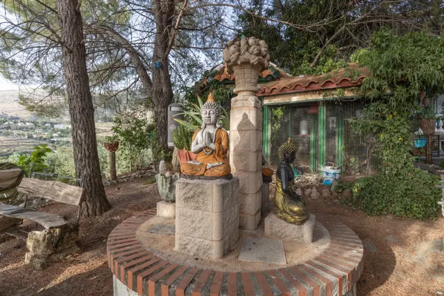 Se vende exclusiva vivienda en Alfacar – Cuesta de Víznar con extension de terreno rústico de 6.000m2 — 7