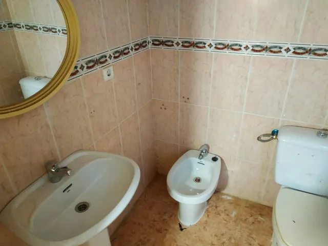 Oportunidad para reformar o nueva obra en el centro de Santiago la Ribera. — 12