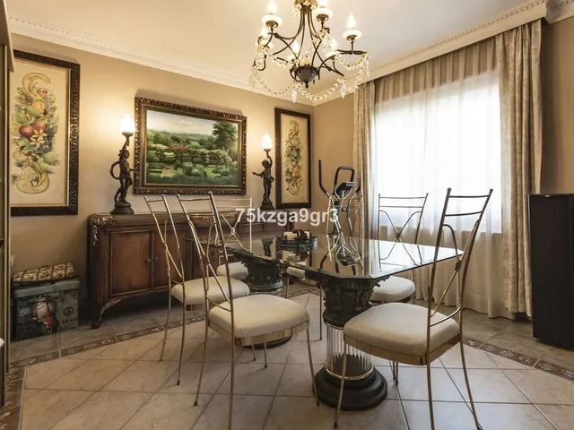 Chalet 6 habitaciones 357m² en venta - Centro — 31
