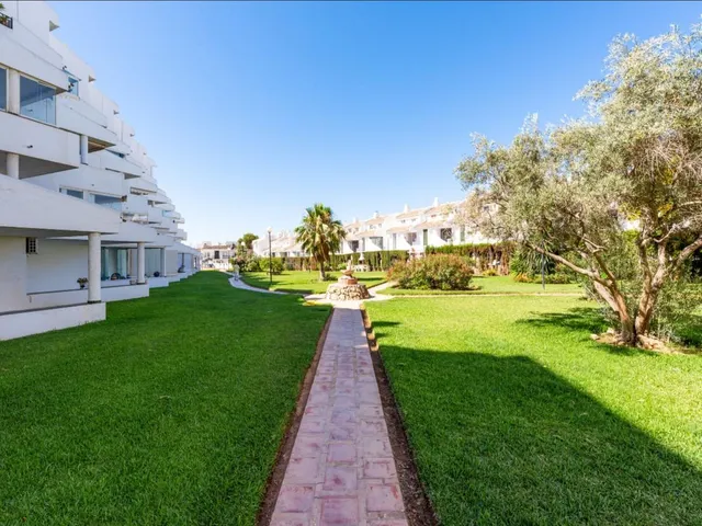 APARTAMENTO 3 DORMITORIOS CALAHONDA — 6