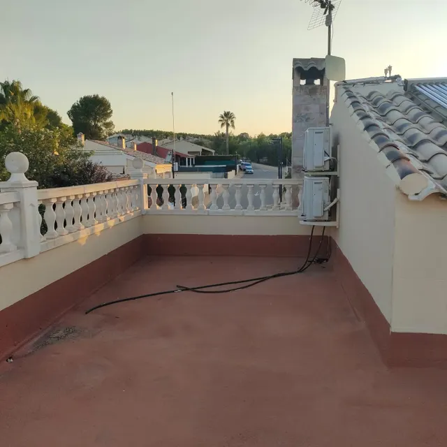 Casa 4 habitaciones 122m² en venta - Urbanización cañada verde — 44
