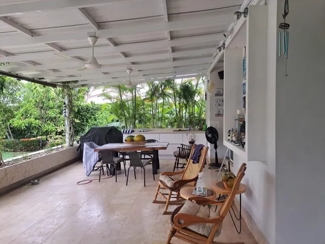 Casa 4 habitaciones 420m² en venta - Zona norte - foto 2