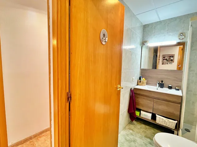 Piso de 4 habitaciones con terraza y ascensor en Ferreries - VPO — 16