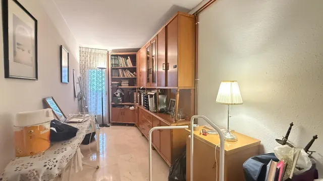 AMPLIO PISO CON TERRAZA — 15
