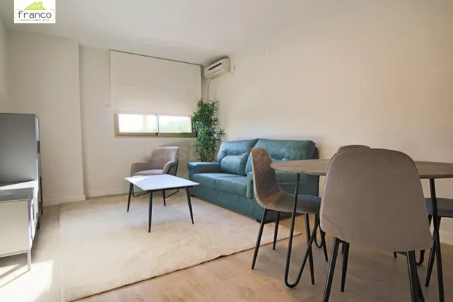 APARTAMENTO JUNTO A PLAZA CIRCULAR Y ABENARABI — 2