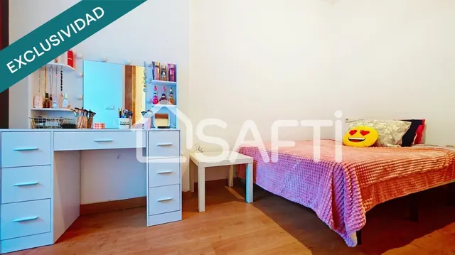 Piso señorial en pleno centro de Gijón a 3 minutos andando del Puerto y 5 de San Lorenzo — 21