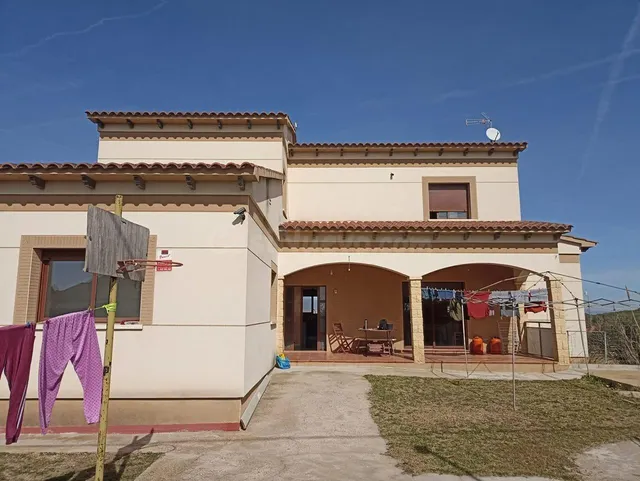 Casa independiente con jardín y vistas en Valldemar – Segur de Calafell — 3