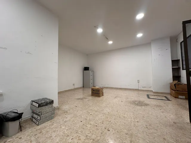 Local comercial-calle claudio coello — 13