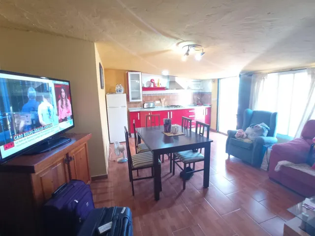 VENTA DE CHALET Y APARTAMENTO — 30