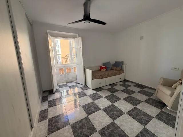 UN HOGAR CON ENCANTO EN EL CORAZÓN DE CÁDIZ — 10