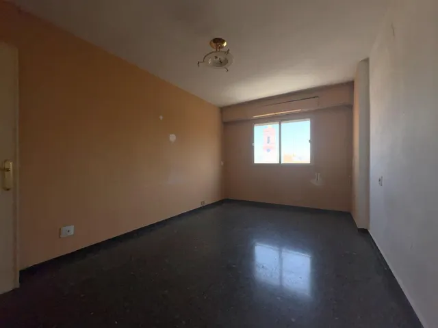 Amplia vivienda de 4 dormitorios con terraza, ascensor y vistas a la Sierra Calderona, en pleno centro de Godella — 38