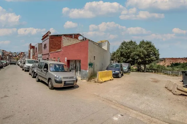VENTA CASA SIN POSESIÓN — 13