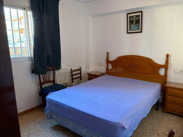 Planta baja 3 habitaciones 50m² en alquiler - Platja de Oliv - foto 4