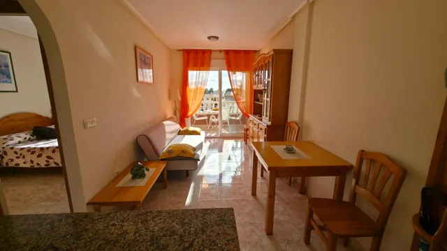 ¡Acogedor apartamento con vistas al mar en Torreblanca, Torrevieja! — 24