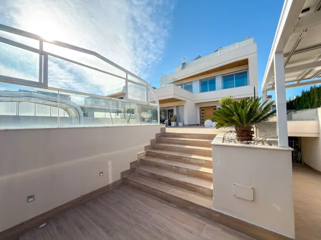 Villa 4 habitaciones 349m² en venta - Campoamor — 39
