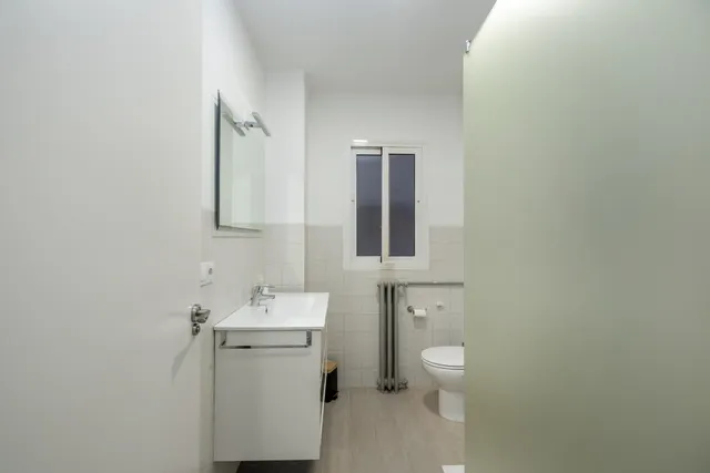 ESPECTACULAR PISO DE 4 DORMITORIOS EN PEDRO ANTONIO DE ALARCÓN 9 — 18