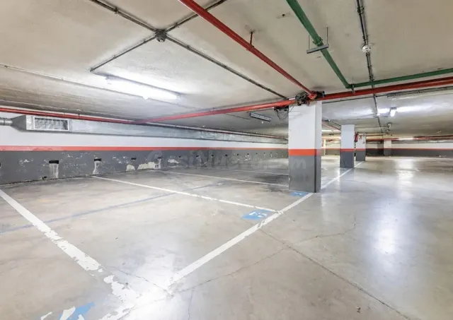 Venta Plaza de Garaje gran tamaño en calle Colón, 1 - foto 3