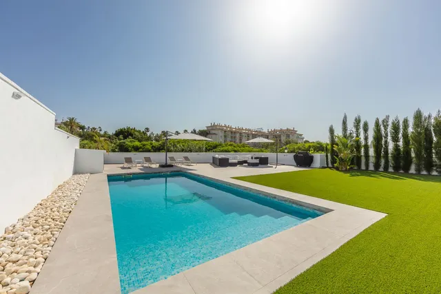 Chalet 4 habitaciones 231m² en venta - Costa del Sol — 14