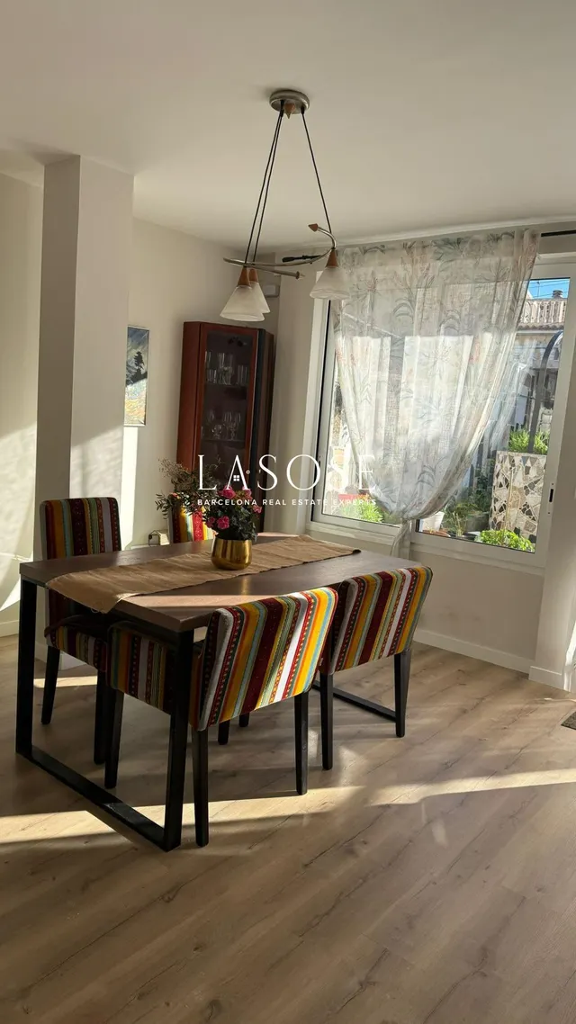 Espectacular piso amueblado con terraza privada en alquiler vacacional en La Collada — 18
