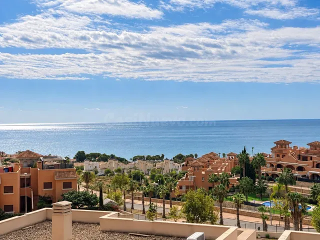 ¡UN ÁTICO CON VISTAS AL MAR QUE TE VA A ENAMORAR! — 4