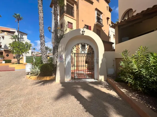 ALDEA DEL MAR TORREVIEJA CON GARAJE — 4
