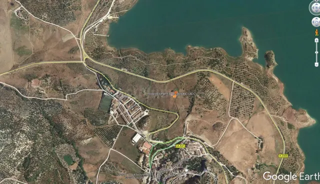 SE VENDE TERRENO EN ZAHARA DE LA SIERRA