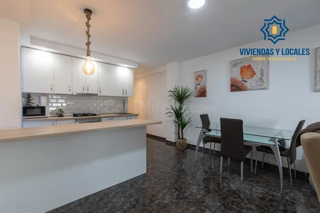 Ático reformado con ascensor, terraza y chimenea, listo para - foto 3