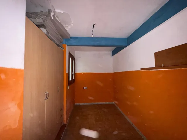 Piso con piscina a 700 m de la playa y a un paso del centro de Roda de Berà — 12