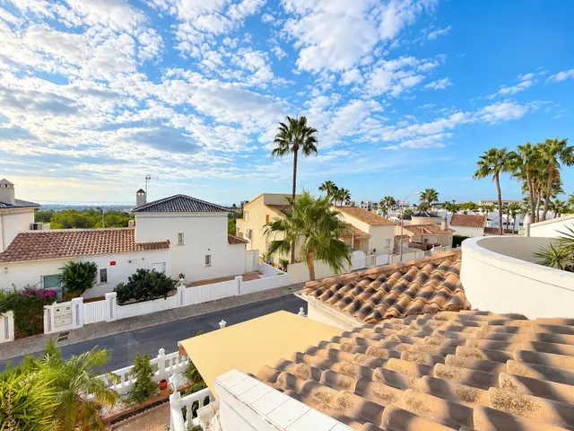Villa 3 habitaciones en venta - Villamartín-Las Filipinas — 37